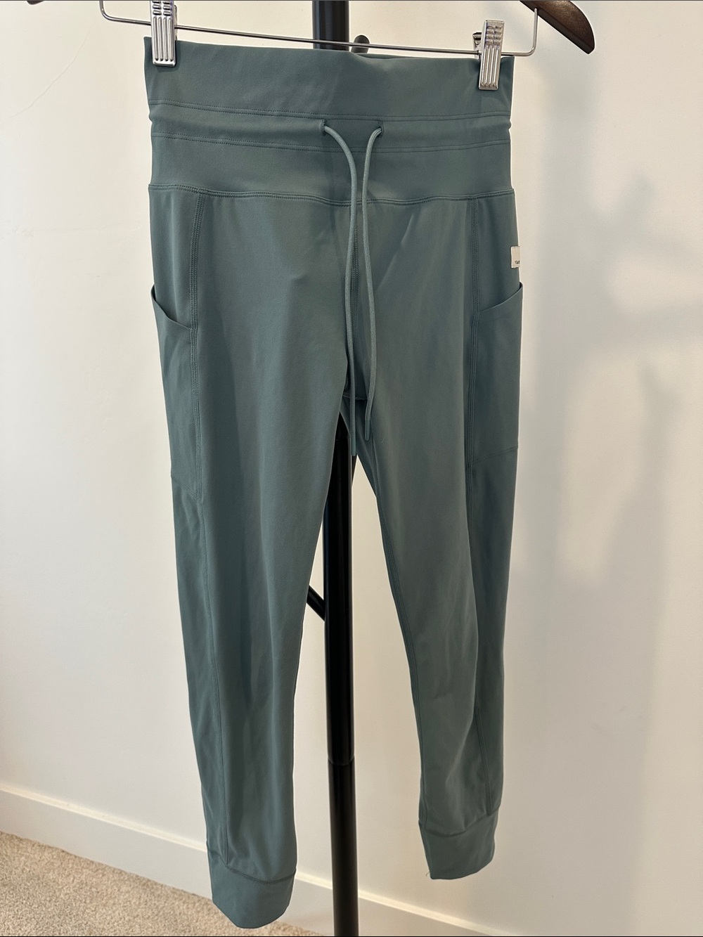 Vuori Teal Green Pocket Leggings